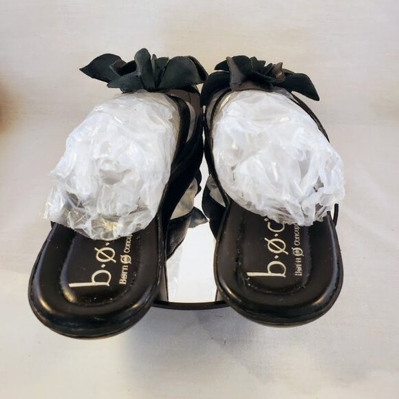 B.O.C. Women's Black Leather Floral Slide Thong Sandals Size 7 - Picture 4 of 8